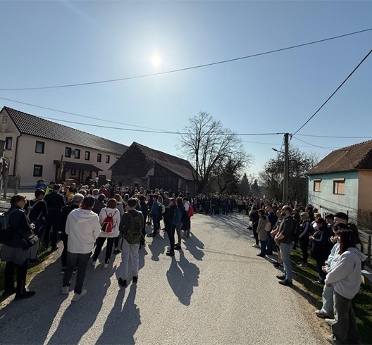 Održan križni put Jastrebarskog dekanata
